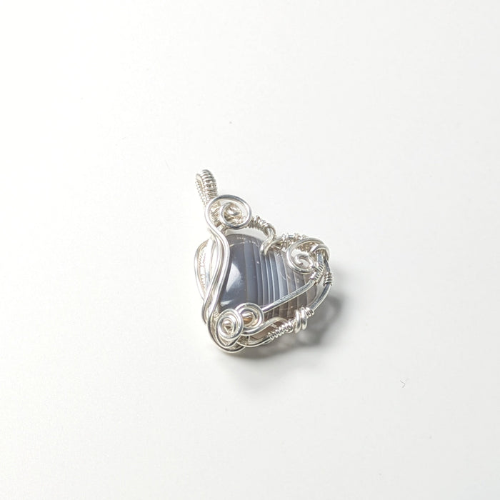 Agate Heart Pendant in Silver