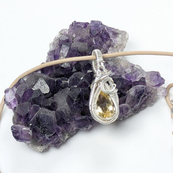 Minimalist Faceted Citrine Necklace