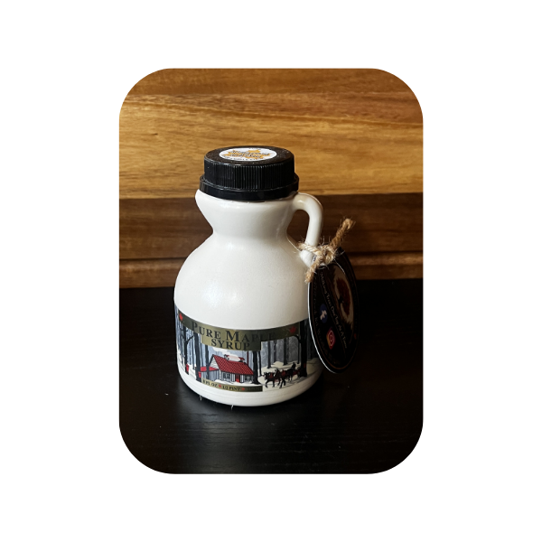 Cornered half pint jug.png