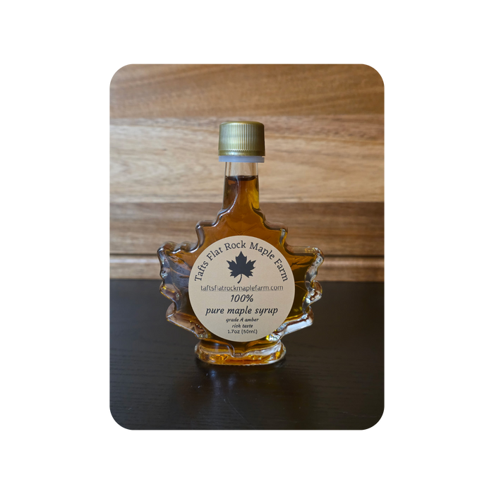 Maple LEaf Favor Transparent.png