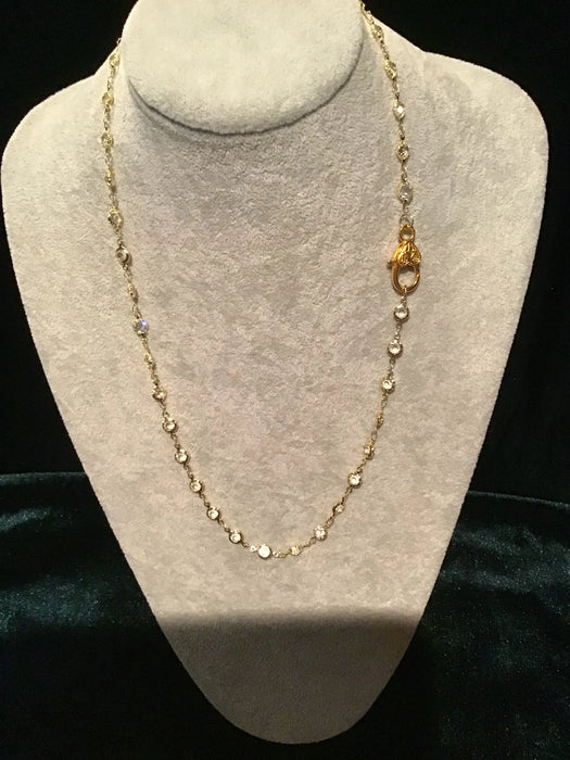 Sparkly Unique chain necklace