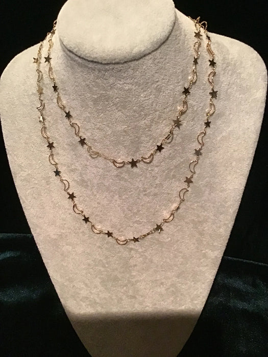 Sparkly Unique chain necklace