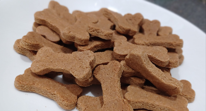 Gluten-Free Peanut Butter Bones 🥜 Handmade Organic Gluten-Free Dog Treats