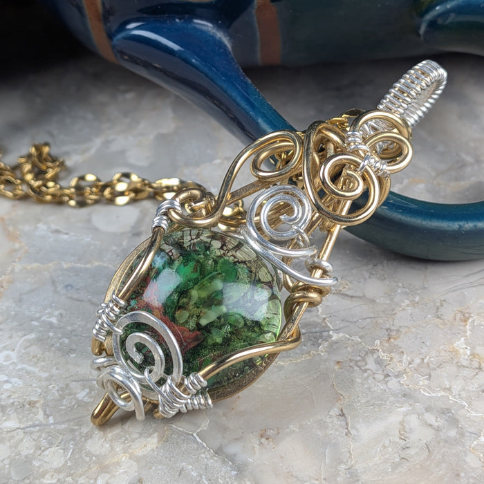 Green Dragon Scale Glass Pendant Necklace
