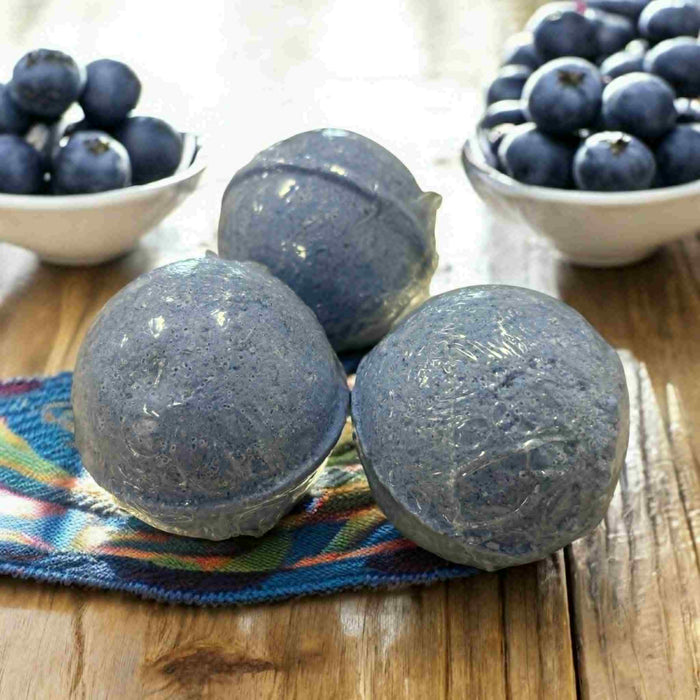 Blueberry Cheesecake - Bath Bomb w/Toy