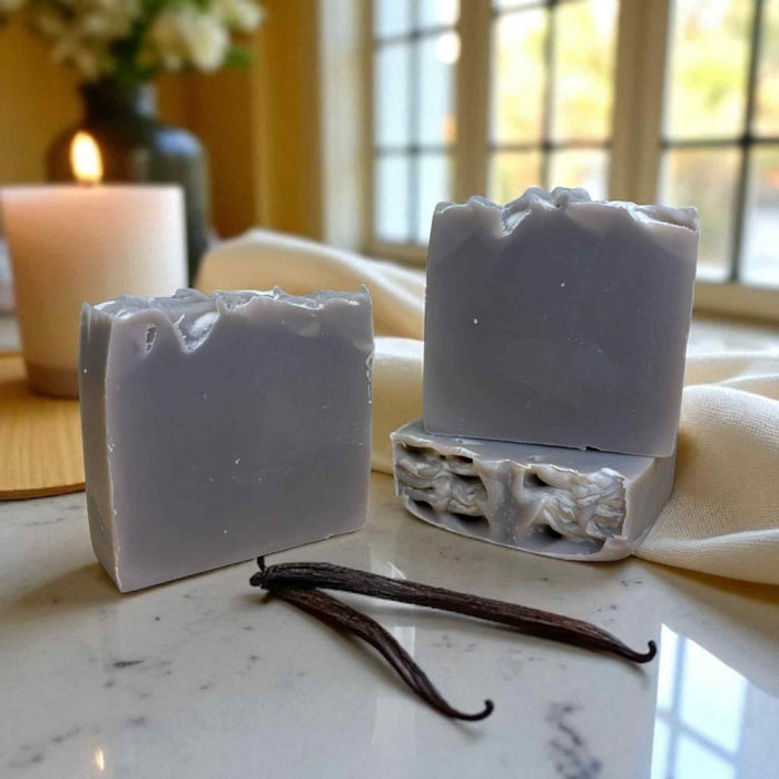 French Vanilla | Handmade Bath & Body Soap | Sweet Creamy Vanilla Bean Scent | 4oz Natural Bar