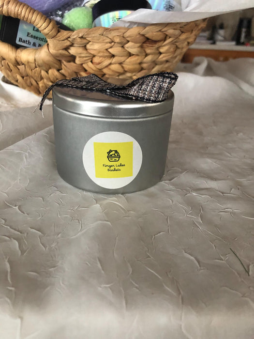 Luxurious Spa Basket: Lavender Essential Oil Bath Products