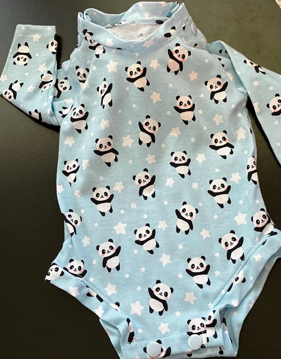 Baby boy or girl onesie shower gift soft knit size 0-3 mos Panda