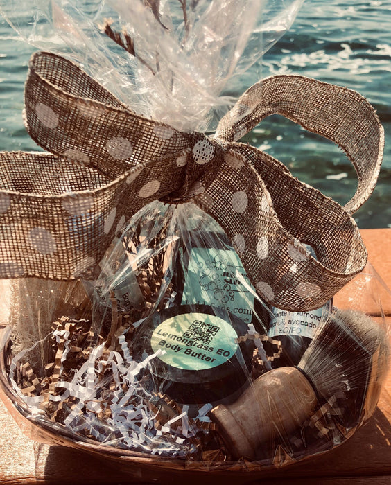 Men’s Grooming Gift Basket
