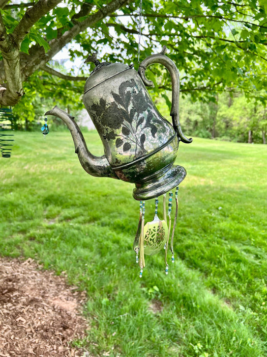 H. Holman Ix Unique Teapot Chime.  Large & Very Vintage.