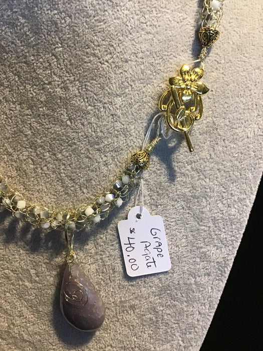 handmade necklace chain with gemstone pendant