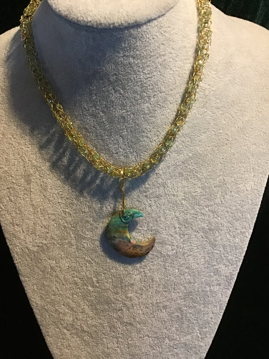 handmade necklace chain with gemstone pendant