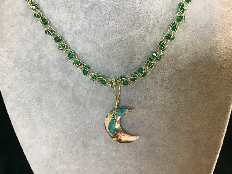 handmade necklace chain with gemstone pendant