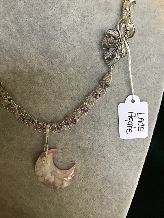 handmade necklace chain with gemstone pendant