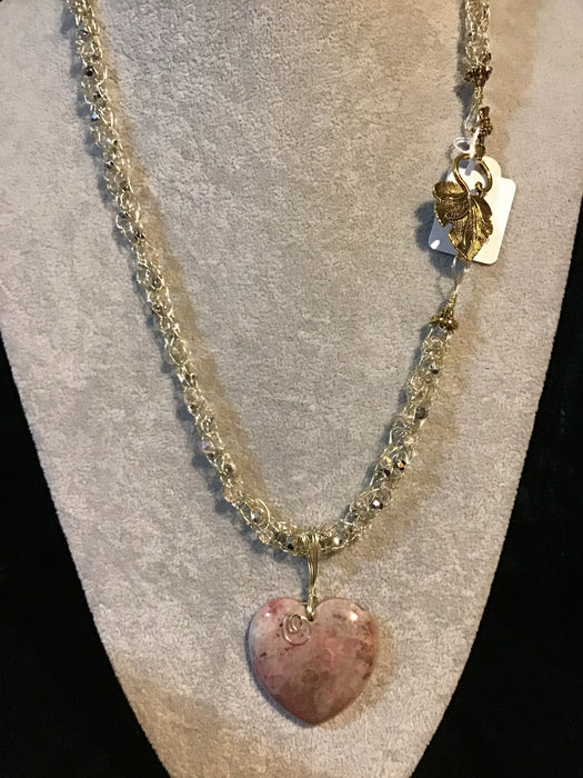 handmade necklace chain with gemstone pendant