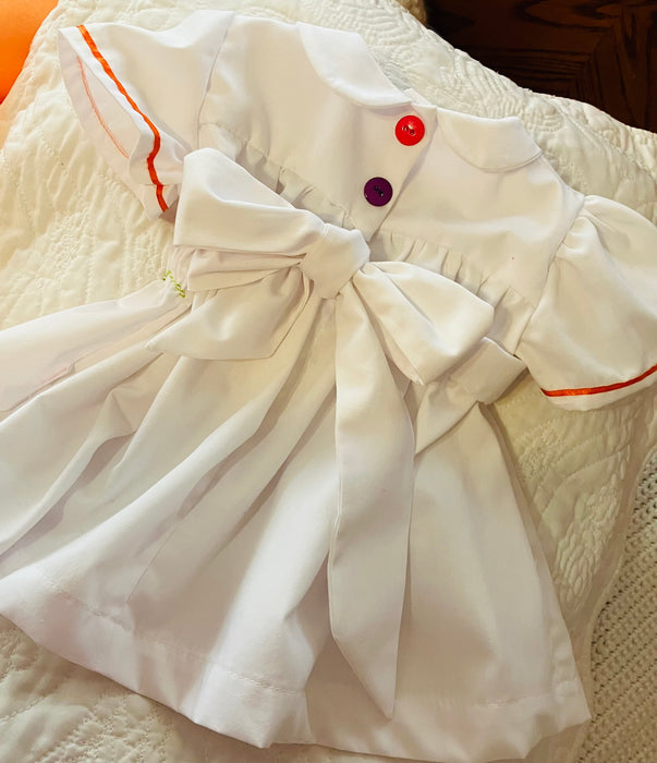 Little girl's dress