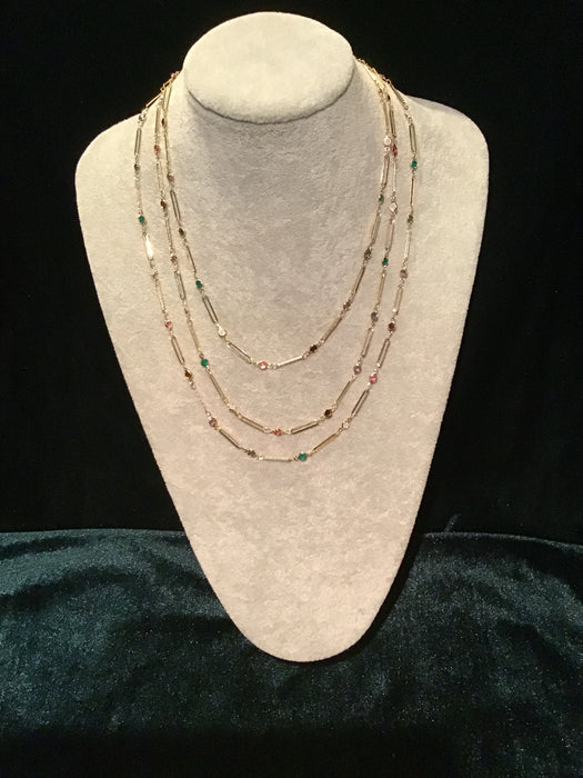 Sparkly Unique chain necklace.