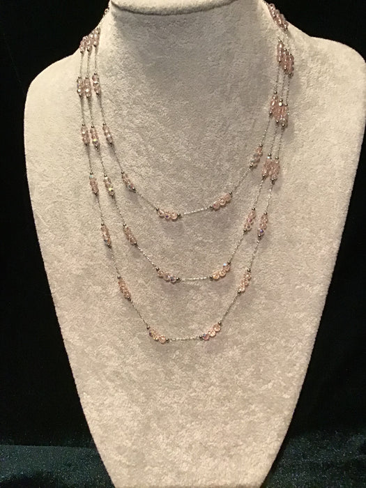 Sparkly Unique chain necklace.
