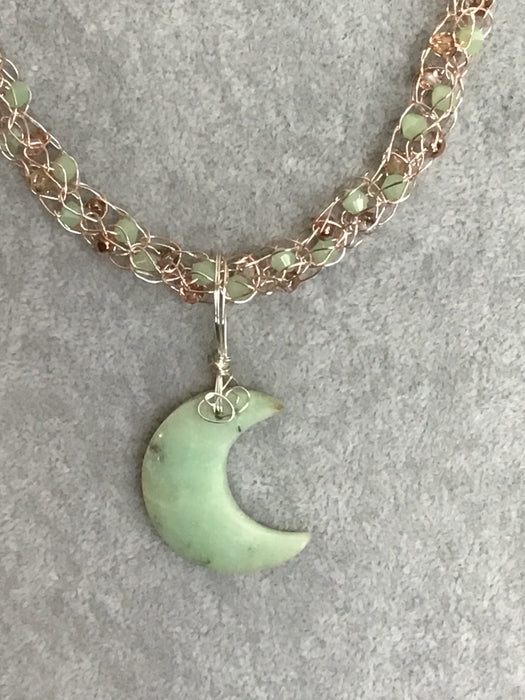 Handmade necklace chain with gemstone pendant