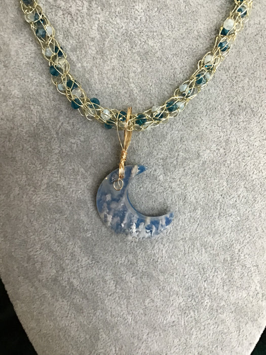 Handmade necklace chain with gemstone pendant
