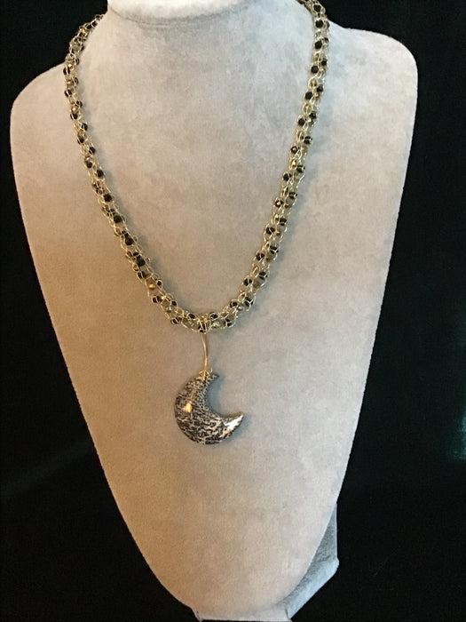 Handmade necklace chain with gemstone pendant