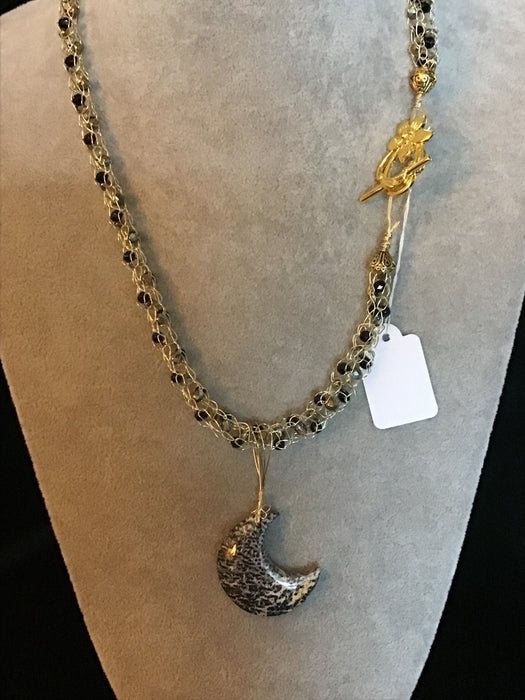 Handmade necklace chain with gemstone pendant