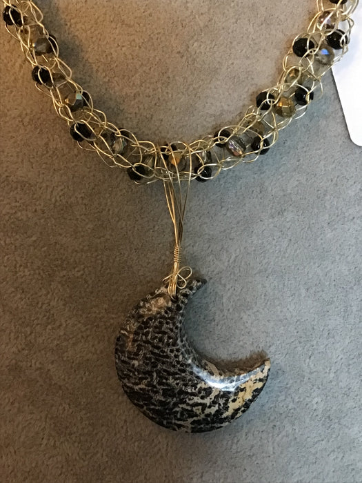 Handmade necklace chain with gemstone pendant