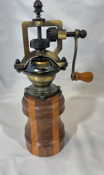 Antique Style Pepper Mill with Walnut and Cherry