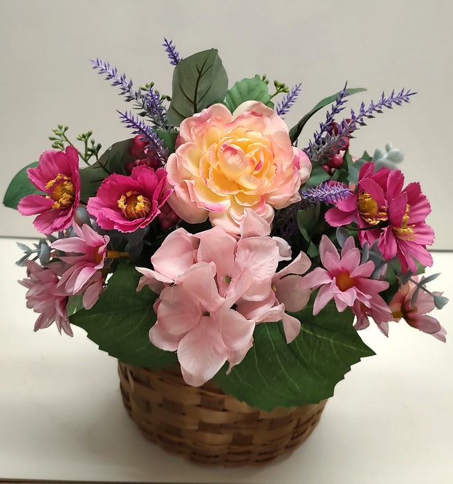 Spring basket door hanger