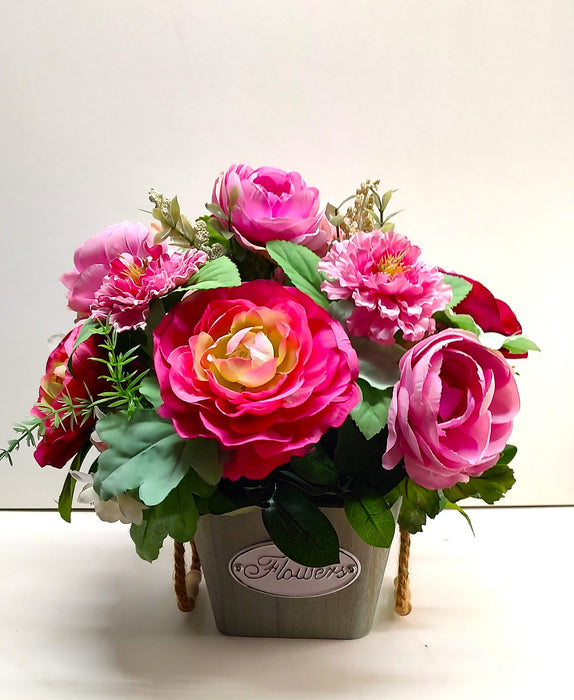 Pink Spring floral arrangement