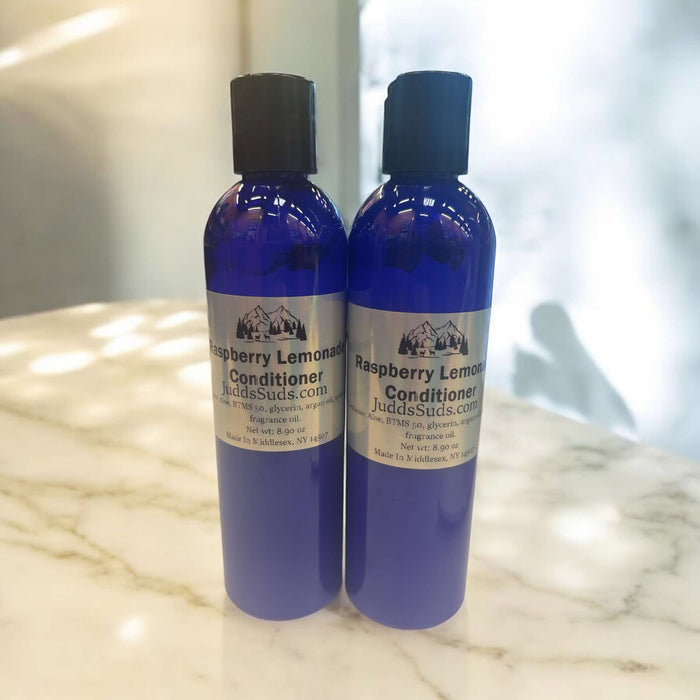 Raspberry Lemonade | Liquid Conditioner | 8.90oz | Juicy Raspberry, Bright Lemon & Lightweight Hydration