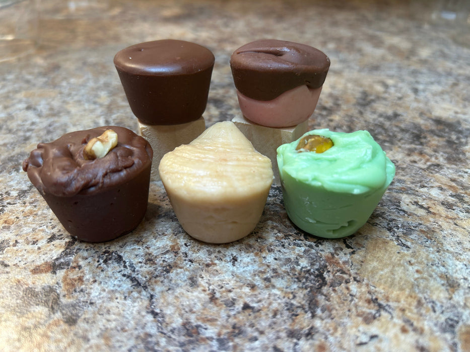 2025 Holiday Fudge Sampler Box - 6 oz